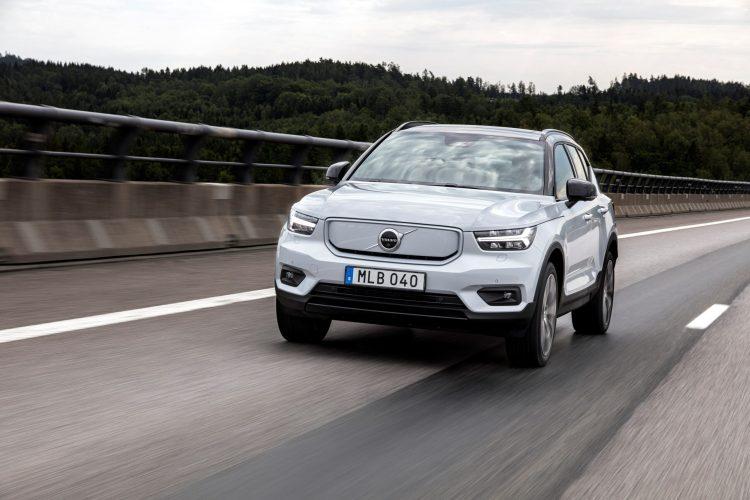 Volvo XC40 Recharge Pure Electric Twin Plus AWD (ab 03/21)